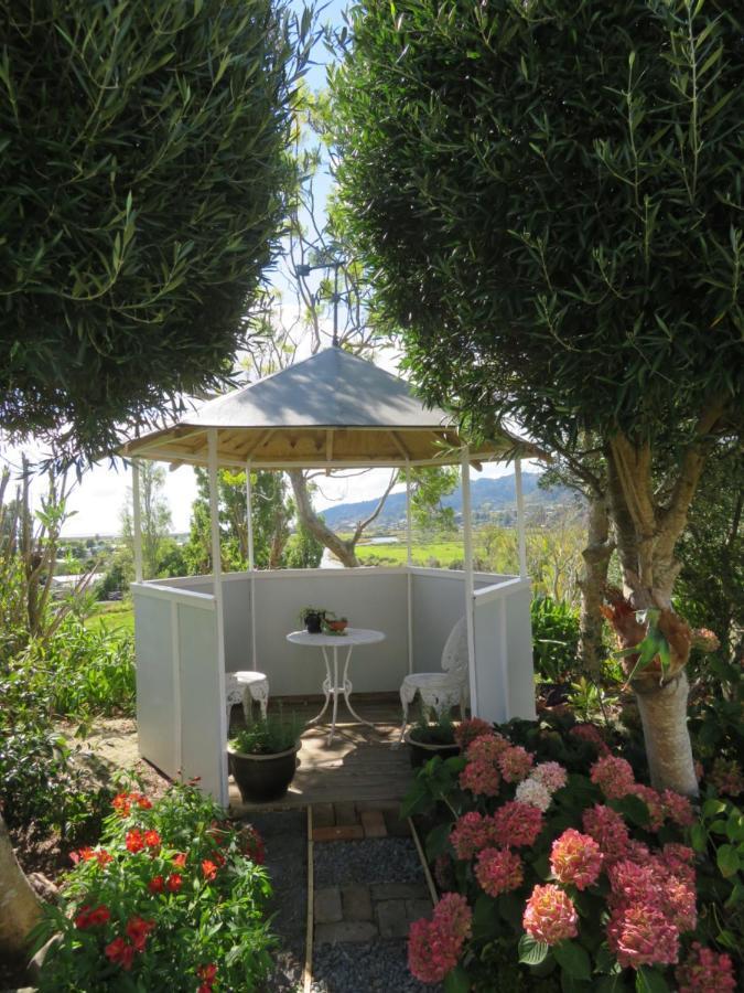 Cotswold Cottage Bed And Breakfast Темс Экстерьер фото