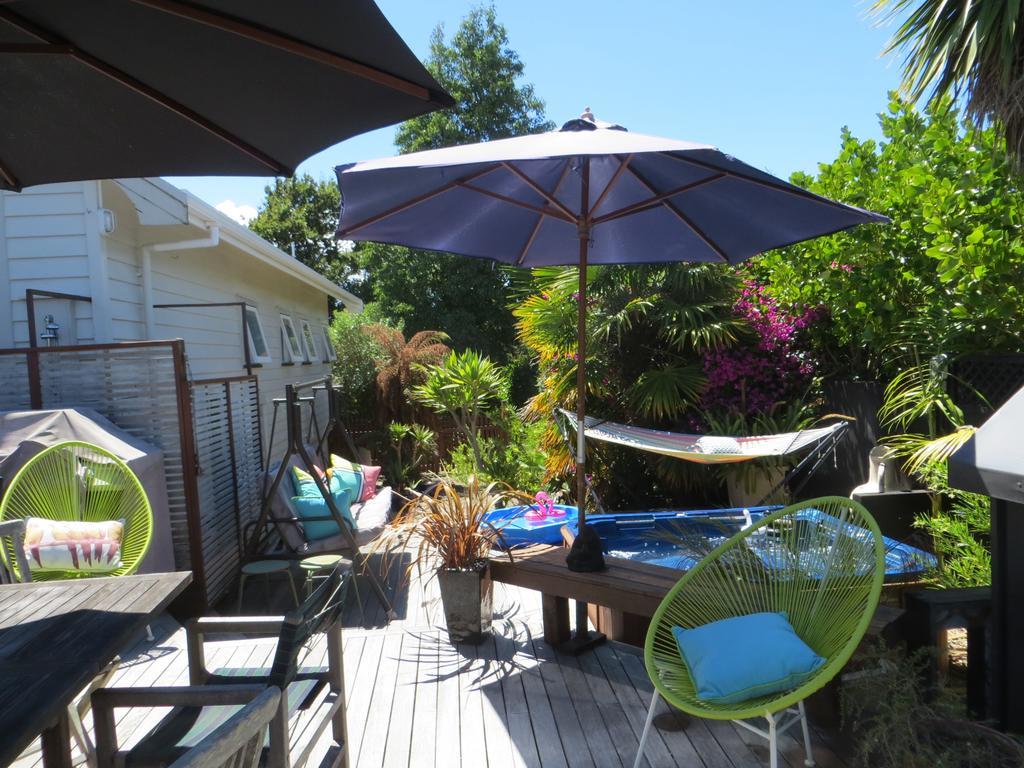 Cotswold Cottage Bed And Breakfast Темс Экстерьер фото