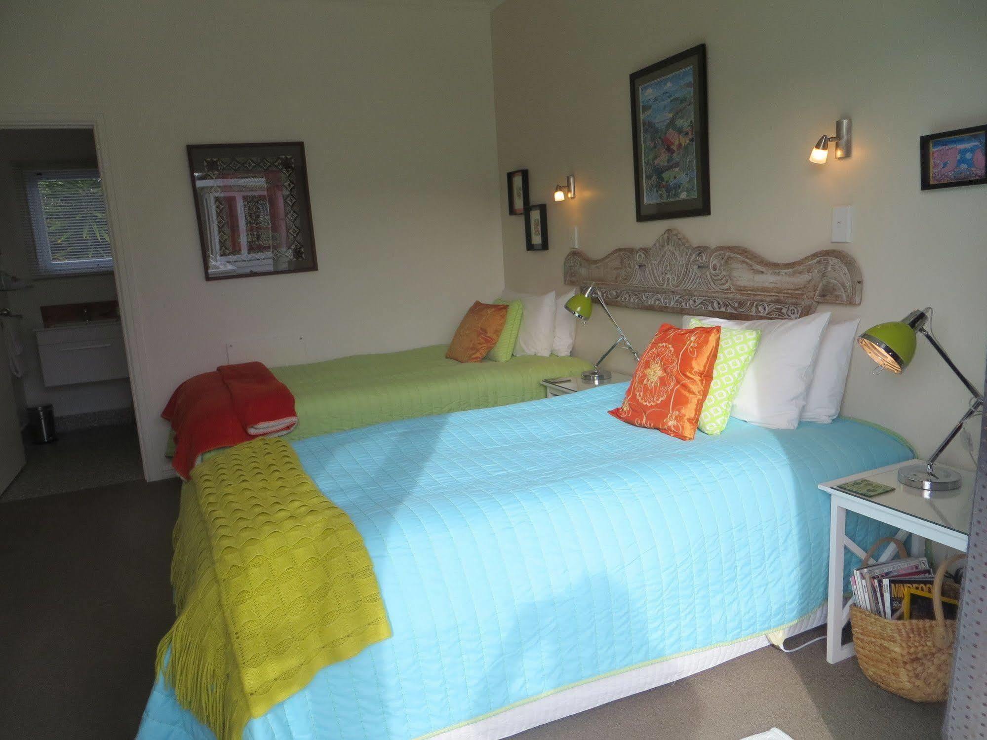 Cotswold Cottage Bed And Breakfast Темс Экстерьер фото